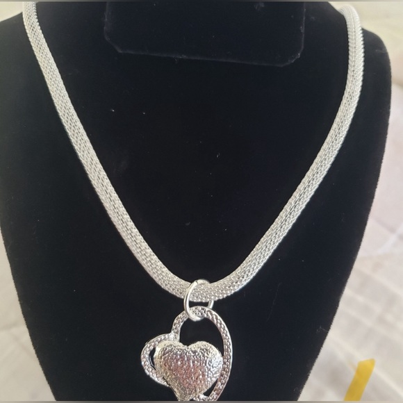 Jewelry - 925 SILVER PLATED DOUBLE HEART PENDANT NECKLACE